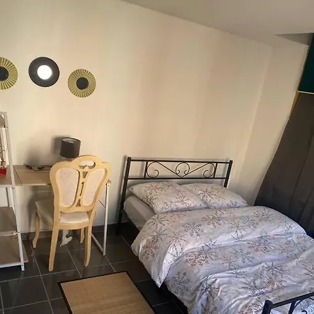 Charmant Logement Quartier Calme / Parking Gratuit